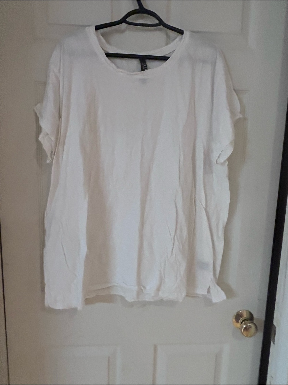 Torrid White 100% Cotton t Shirt size 3